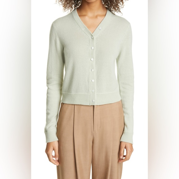 Vince Sweaters - Vince 100% Cashmere Buttoned Cardigan Celery Green Size XL